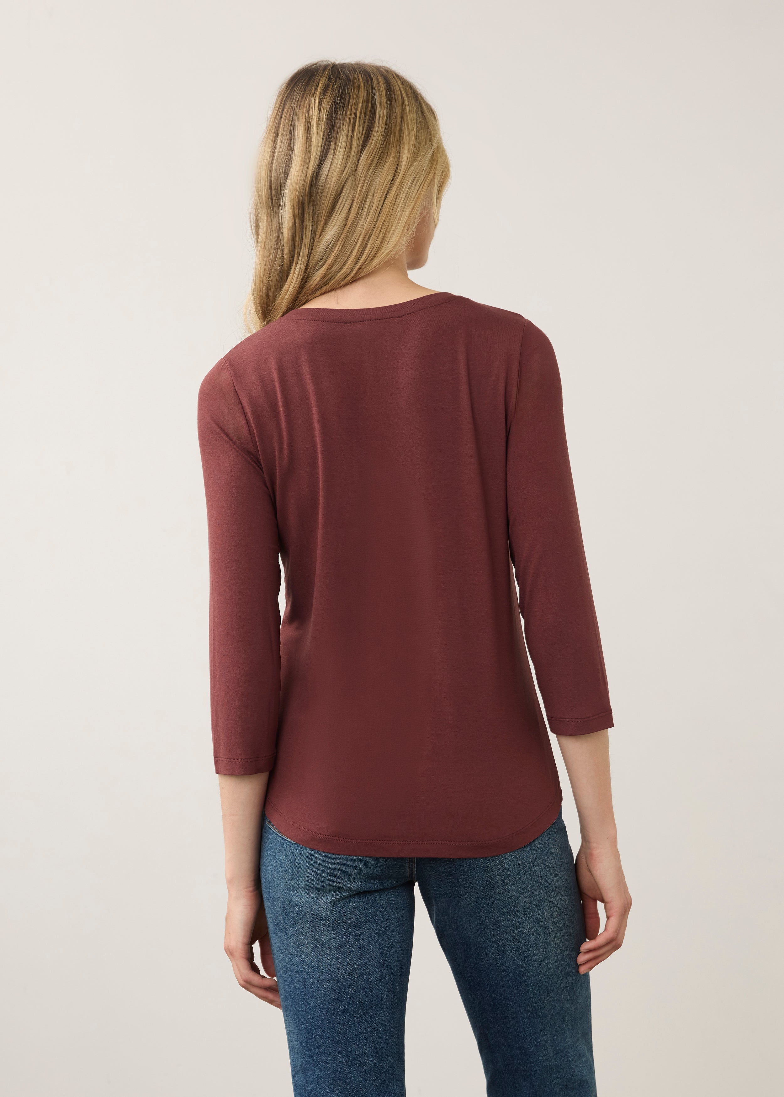 3/4 Sleeve V-Neck Top