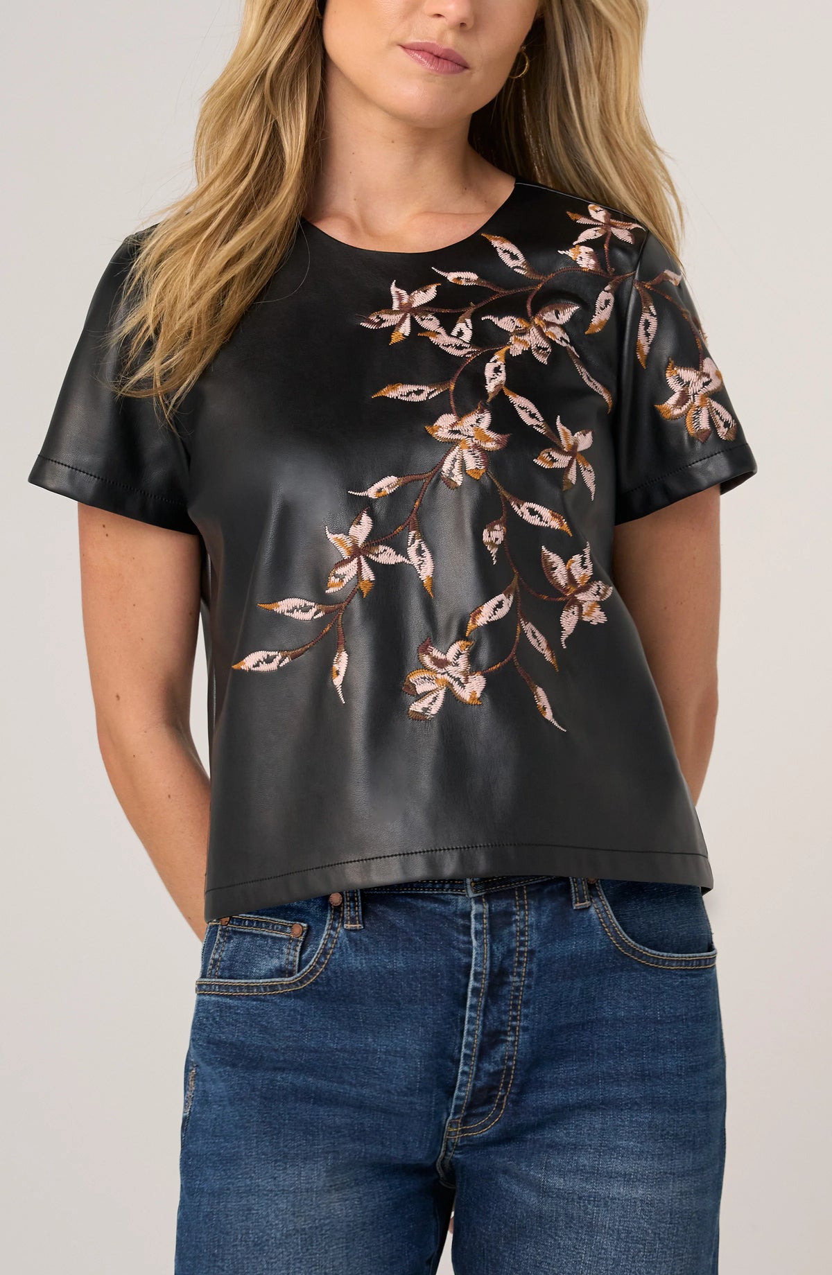 Crew Neck Tee W/ Embroidery