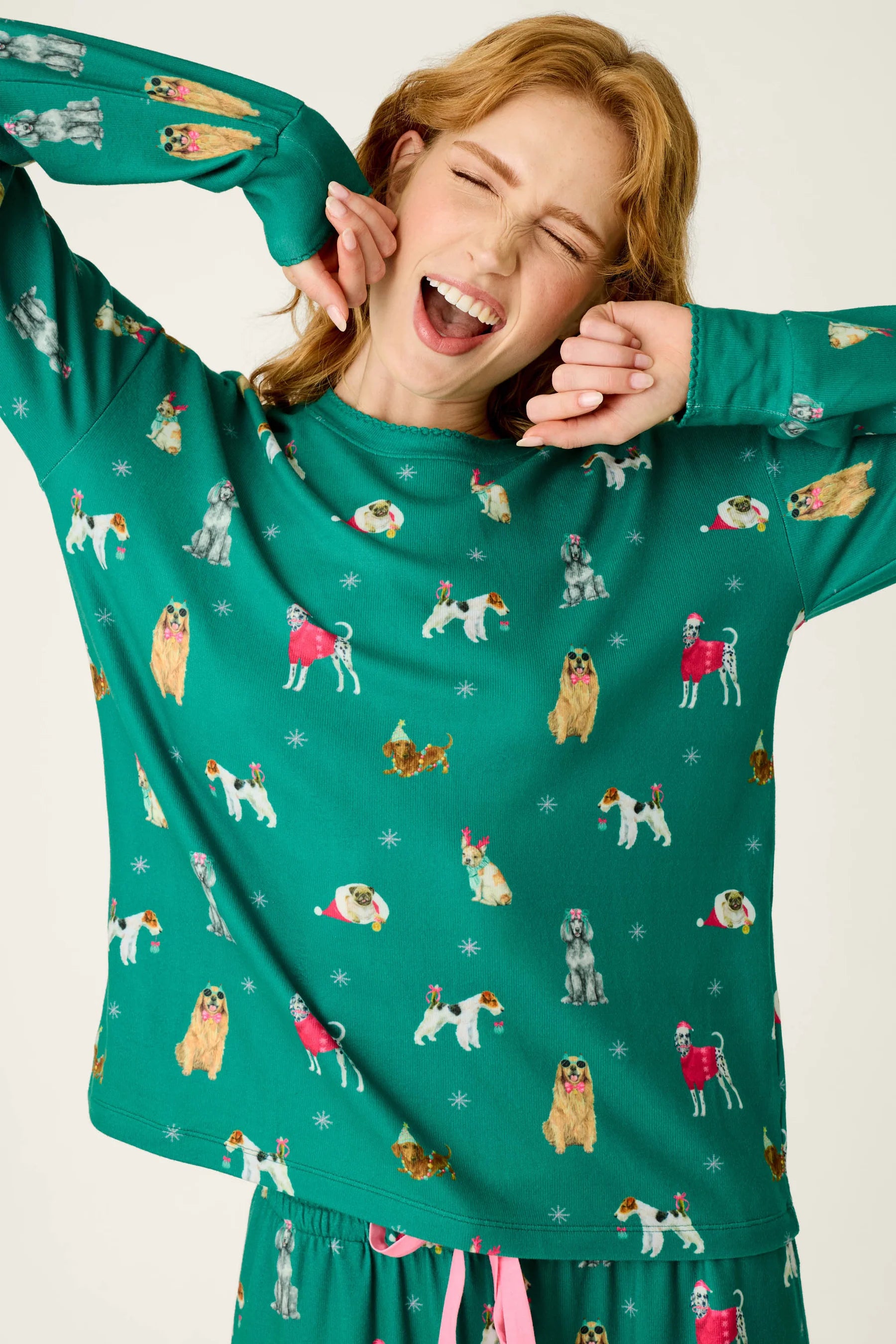 Happy Pawlidays Merry Mutts Dog Print Long Sleeve Top