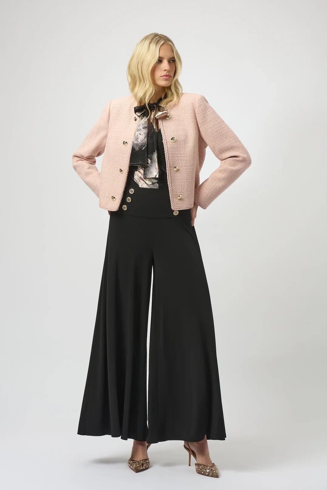 Long Sleeves Bouclé Collarless Jacket